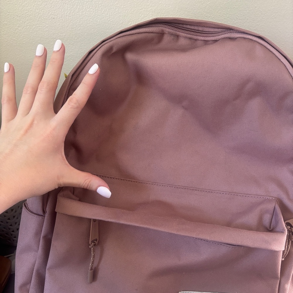 Herschel Supply Company backpack in mauve pink - Picture 4 of 10